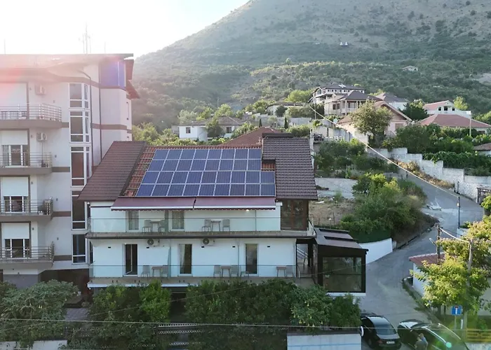 Osmani 게스트하우스 *